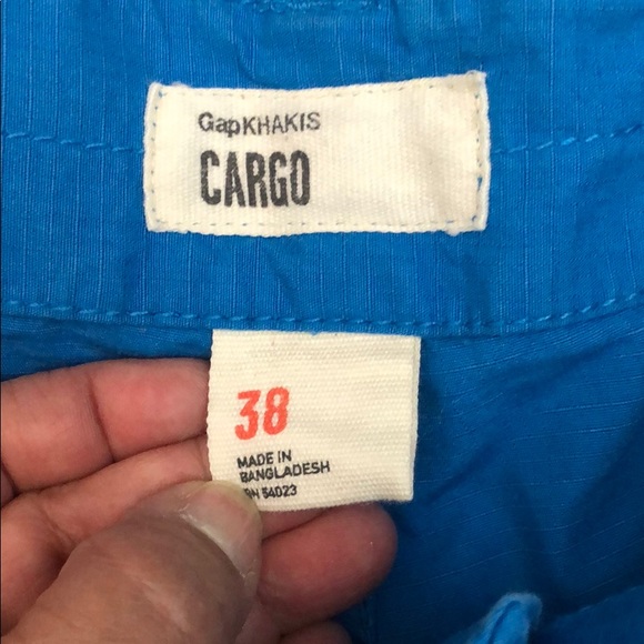 Gap Khakis Cargo shorts - Picture 2 of 6
